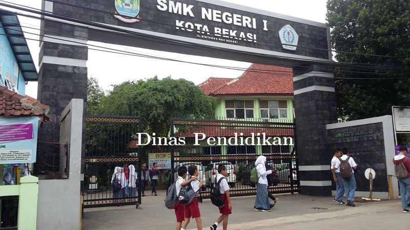 Ribuan siswa SMK /SMA se-Kota Bekasi masih numpang sekolah lain