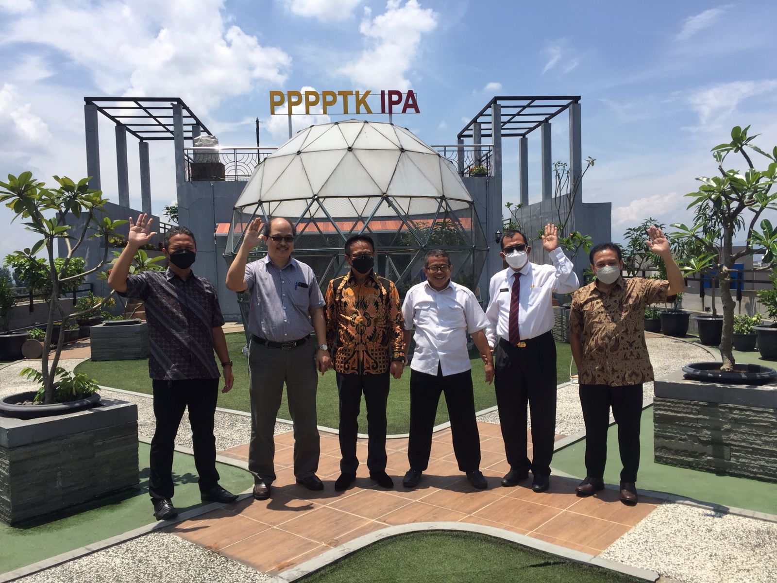 Tingkatkan Minat Sains Kota Bekasi Jalin Kerjasama Dengan P4TK IPA