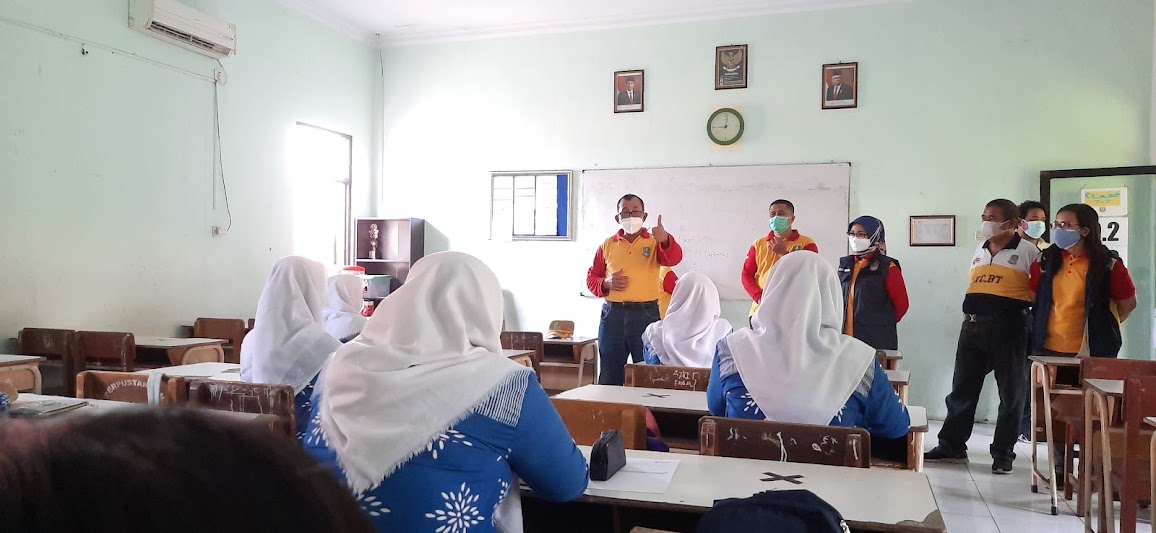 Monitoring Pembelajaran Tatap Muka di SMPN 1 Kota Bekasi