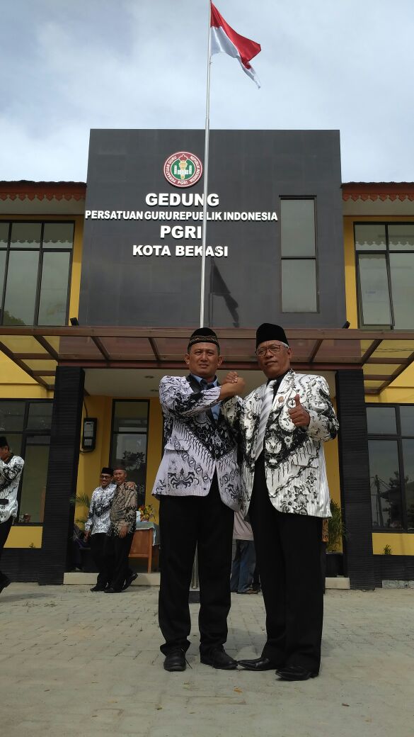 Peresmian Gedung PGRI Kota Bekasi