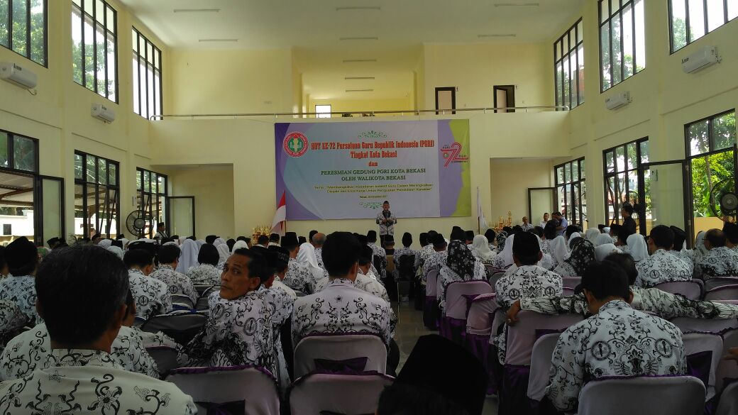 Peresmian Gedung PGRI Kota Bekasi